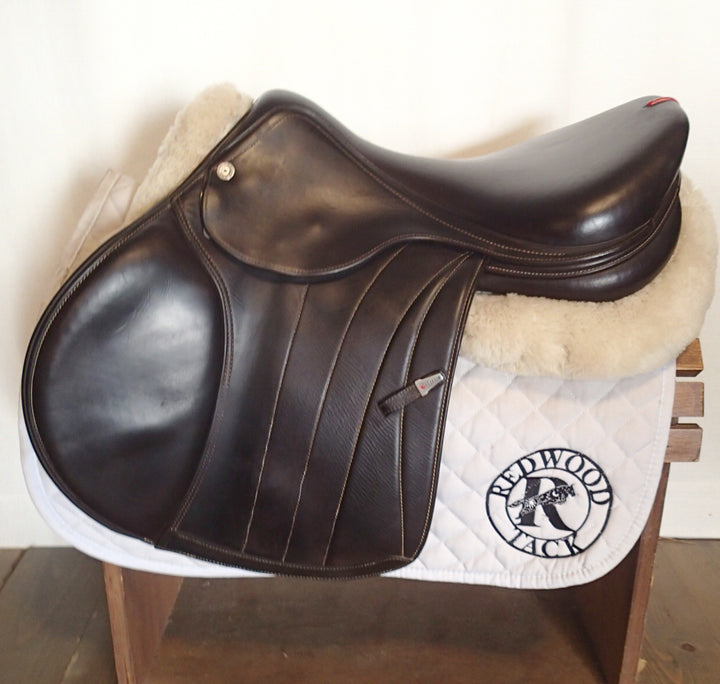 17.5" Equipe EK26 Saddle - 2023 - Full Calfskin - 4.75" dot to dot