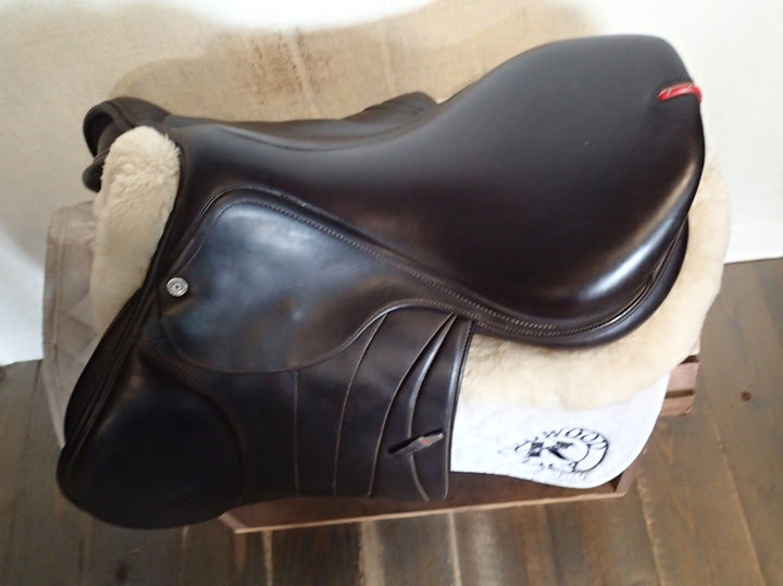 17.5" Equipe EK26 Saddle - 2023 - Full Calfskin - 4.75" dot to dot