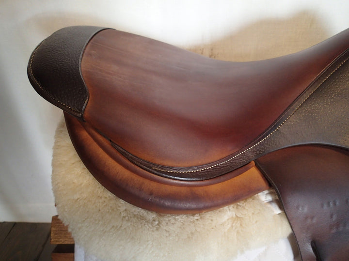 17.5" Butet Practice Saddle - 2014 - P Seat - 4.5" dot to dot