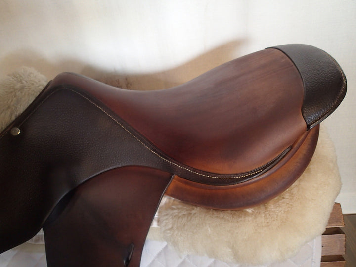 17.5" Butet Practice Saddle - 2014 - P Seat - 4.5" dot to dot