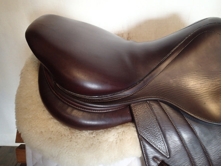 16.5" CWD Saddle - Full Buffalo - 2017 - 1C Flaps - SE03 - 4.5" dot to dot - Pro Panels