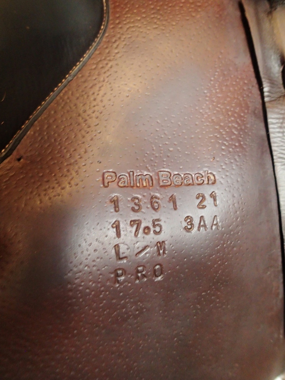17.5" Voltaire Palm Beach Saddle - 2021 - 3AA Flaps - 5" dot to dot - Pro Panels