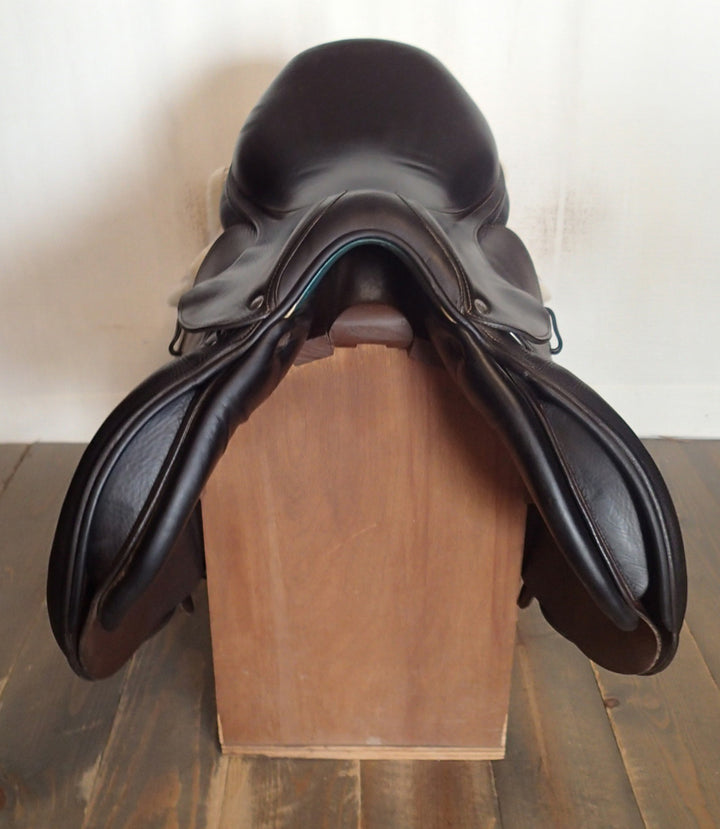 17.5" Voltaire Palm Beach Saddle - 2021 - 3AA Flaps - 5" dot to dot - Pro Panels