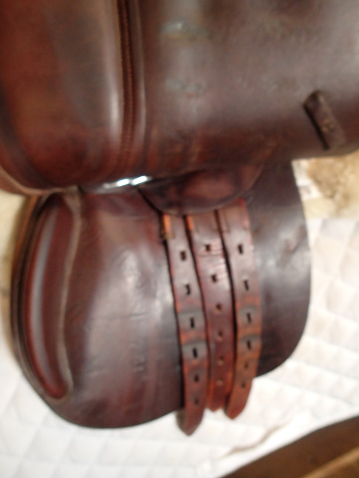 16" Rodrigo Pessoa Saddle