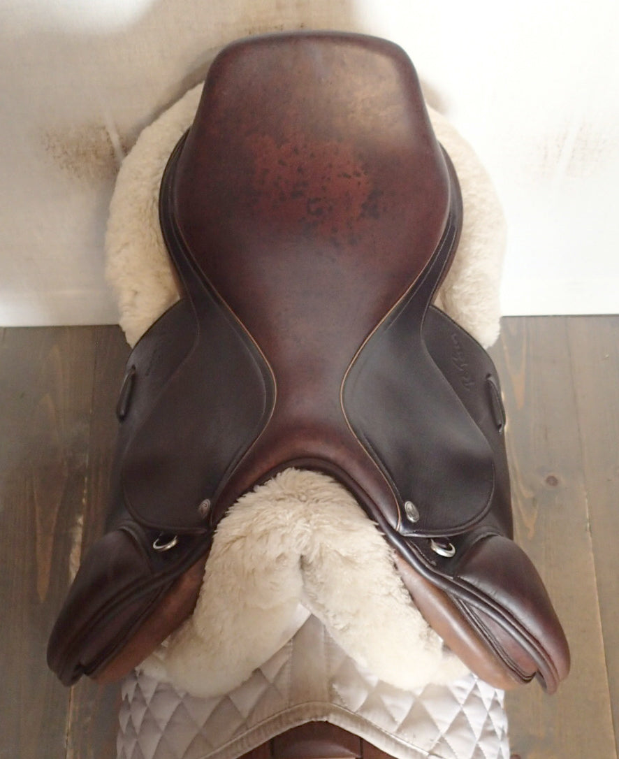 16" Rodrigo Pessoa Saddle