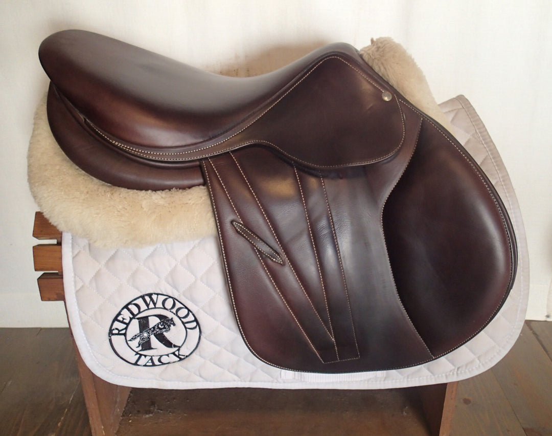17" Butet Premium Saddle - Full Calfskin - 2024 - L Seat - 2.5 Flaps - 4.25" dot to dot