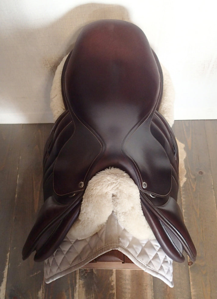 17" Butet Premium Saddle - Full Calfskin - 2024 - L Seat - 2.5 Flaps - 4.25" dot to dot