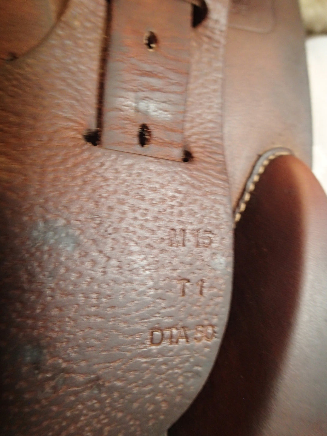17" Antares Evolution Saddle - 2016 - 2A Flaps - 4.5" dot to dot