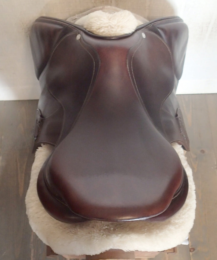 17" Antares Evolution Saddle - 2016 - 2A Flaps - 4.5" dot to dot