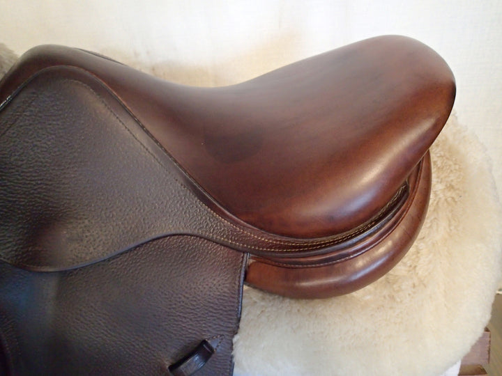 15.5" CWD Saddle - 2007 - 0L Flaps - SE02 - 4.25" dot to dot - Pro Panels