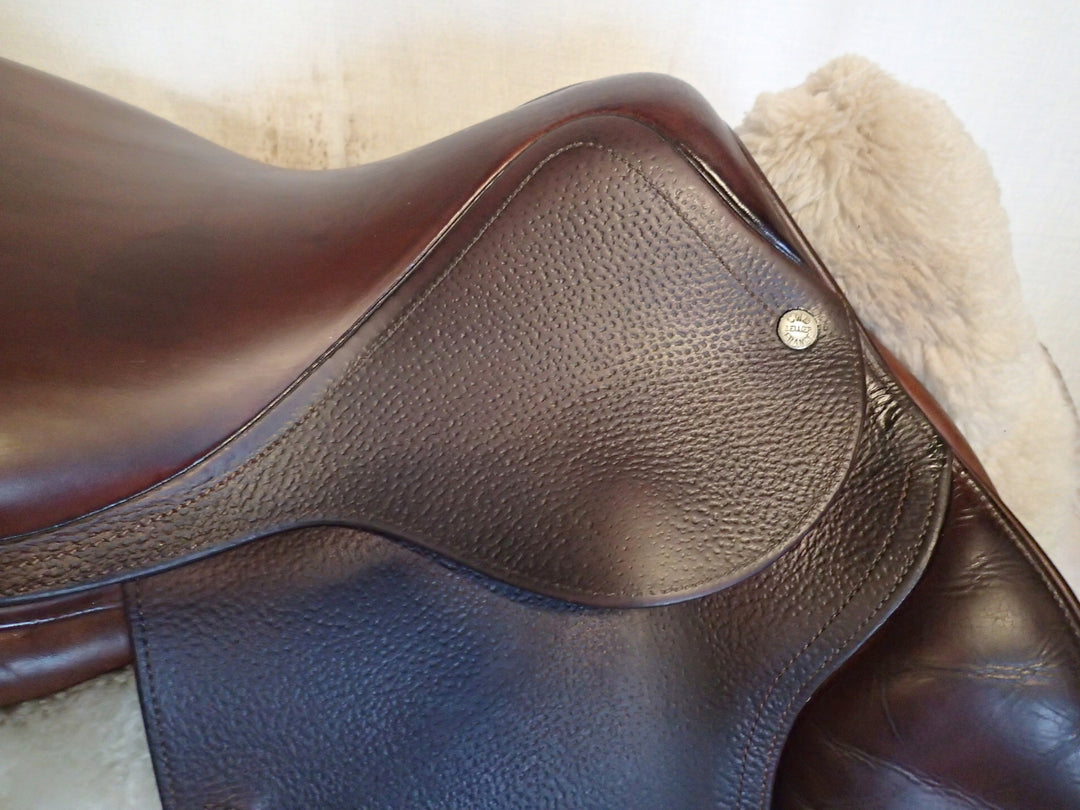 15.5" CWD Saddle - 2007 - 0L Flaps - SE02 - 4.25" dot to dot - Pro Panels