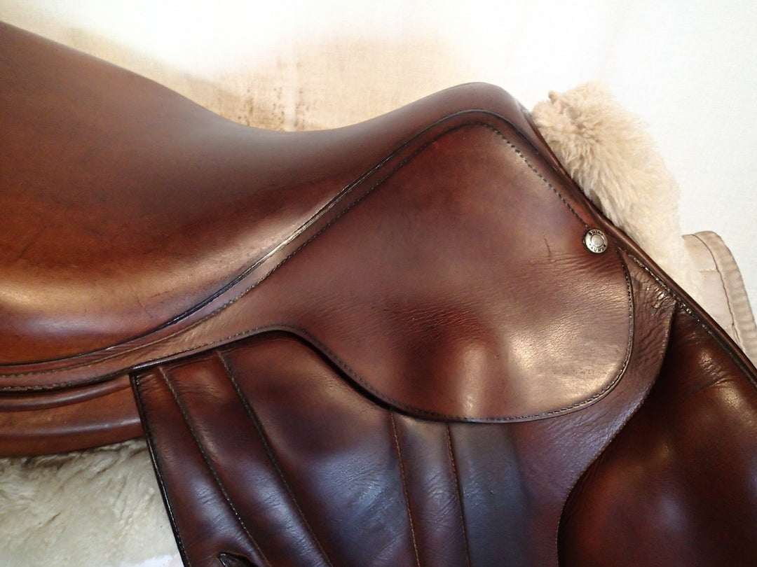 17" Butet Premium Saddle - Full Calfskin - 2015 - L Seat - 2.5 Flaps - 4.25" dot to dot