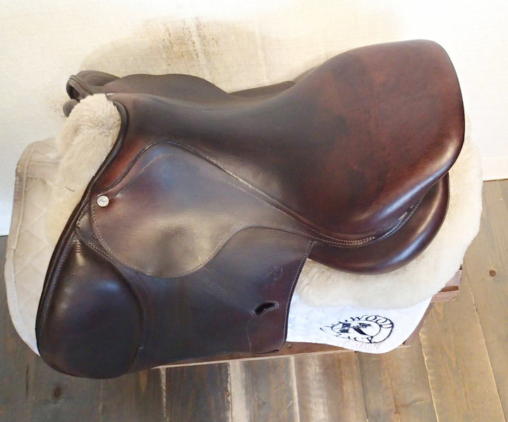 17" Antares Evolution Saddle - Full Buffalo - 2020 - 2N Flaps - 4.75" dot to dot