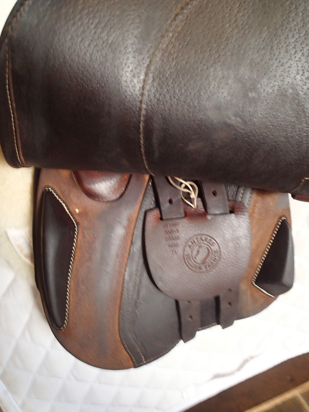 15.5" / 16" Antares Hero Saddle - Full Buffalo - 2023 - 4.5" dot to dot