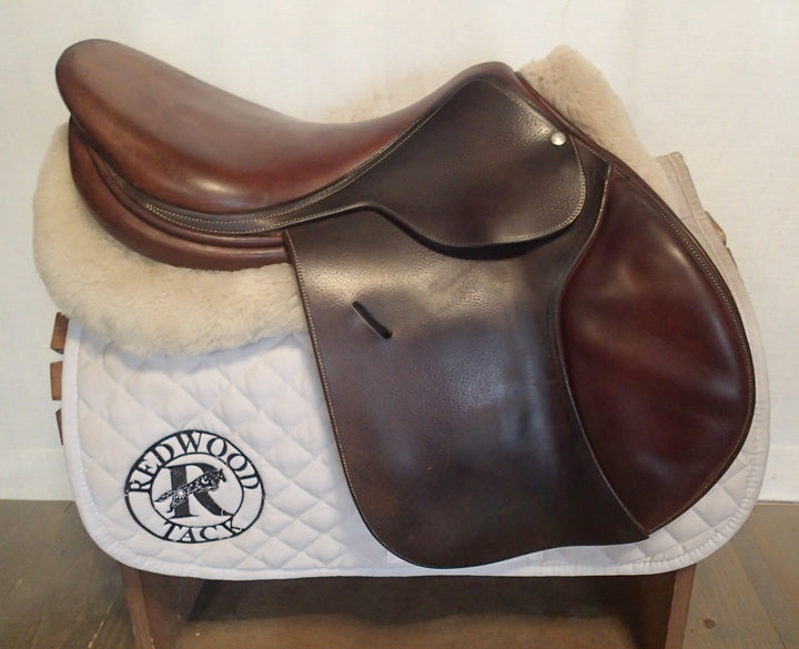 17" Butet Saddle - 2007 - L Seat - 2.25 Flaps - 4.25" dot to dot