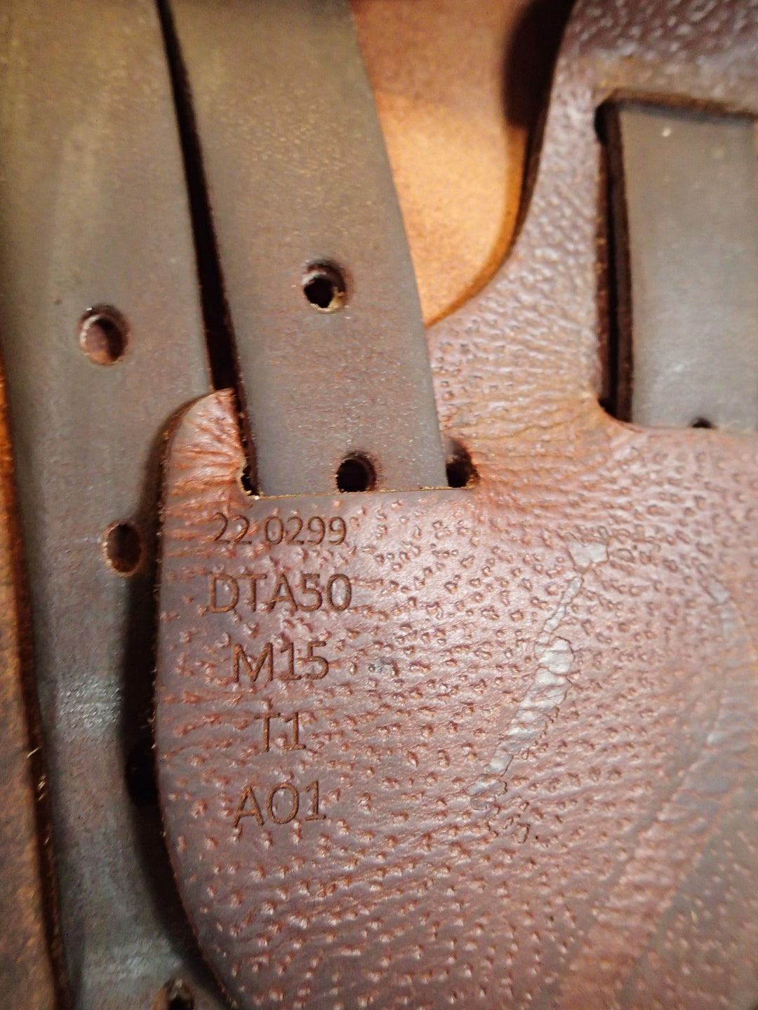 17.5" Antares Connexion Saddle - Full Buffalo - 2022 - 2NB Flaps - 5" dot to dot