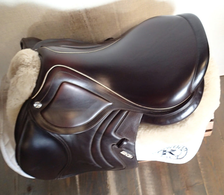 17" CWD Mademoiselle 2Gs Saddle - Full Buffalo - 2020 - 3L Flaps - SE32 - Pro Panels