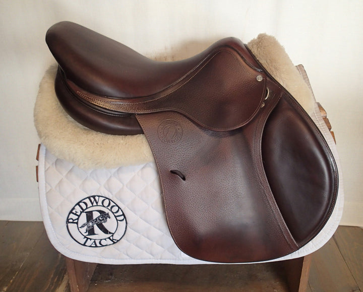 17" Antares Signature Saddle - 2017 - 2A Flaps - 4.75" dot to dot