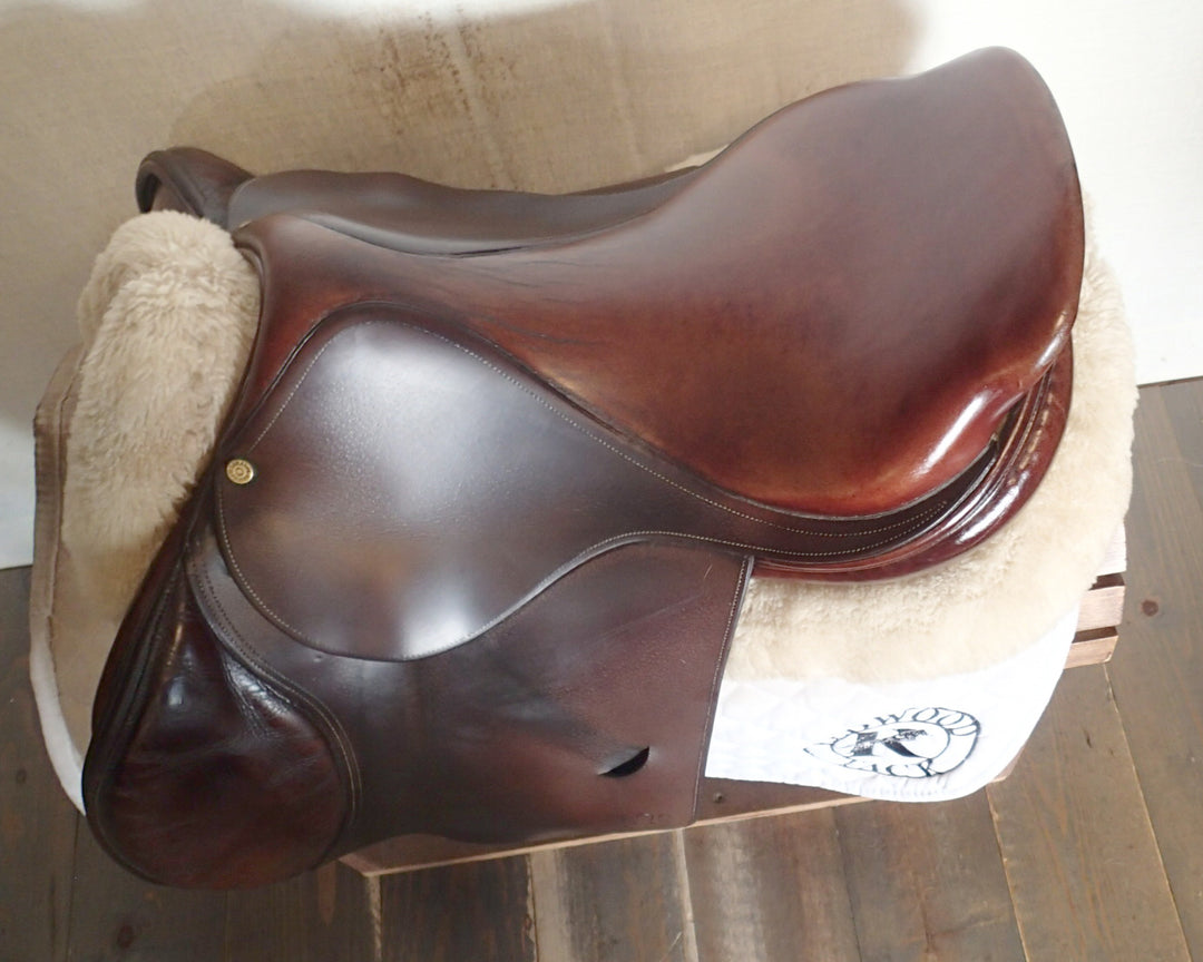 17" Bruno Delgrange Partition Saddle - 2004 - 4.75" dot to dot (905)