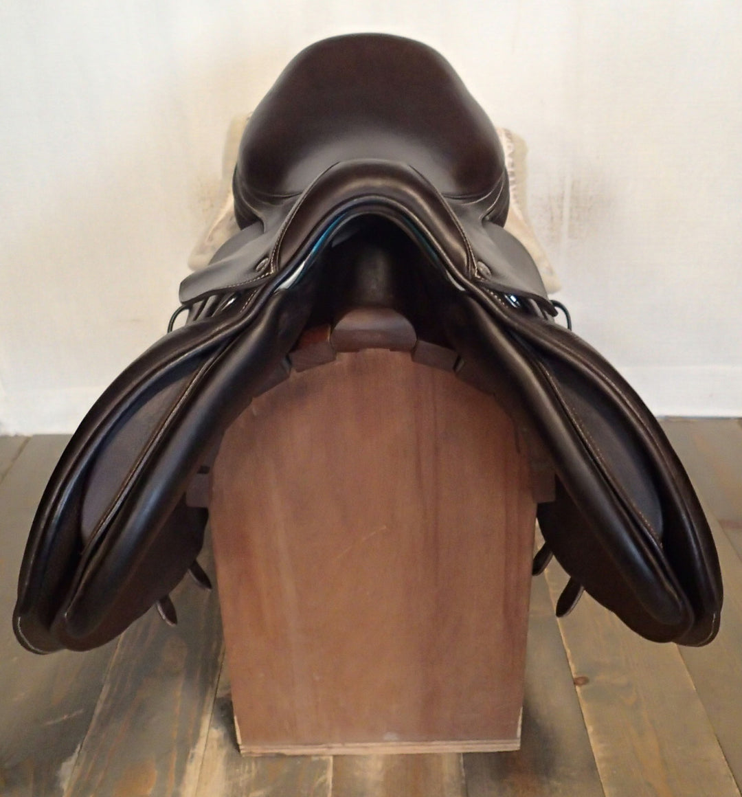 17.5" Voltaire Palm Beach Saddle - Full Buffalo - 2025 - 2AAA Flaps - 5" dot to dot - Pro Panels