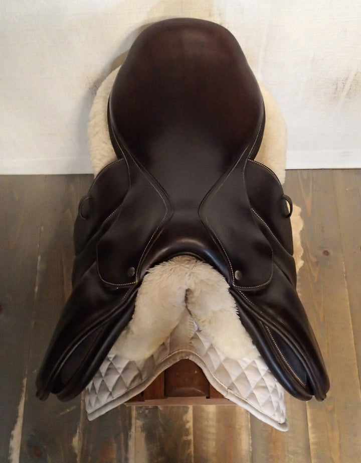 17.5" Voltaire Palm Beach Saddle - Full Buffalo - 2025 - 2AAA Flaps - 5" dot to dot - Pro Panels