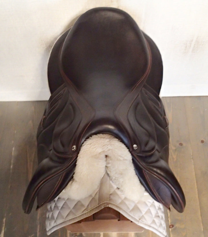 17" Devoucoux Biarritz Lab Saddle - Full Buffalo - 2019 - 2 Flaps - 4.5" dot to dot