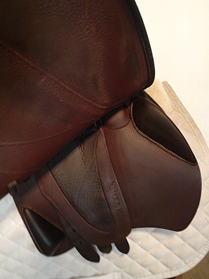 17" Devoucoux Biarritz Lab Saddle - Full Buffalo - 2019 - 2 Flaps - 4.5" dot to dot