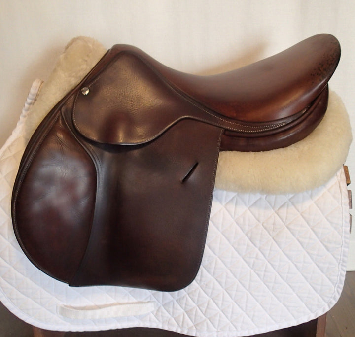 17" Butet Saddle - 2007 - C Seat - 1.5 Flaps - 4.5" dot to dot