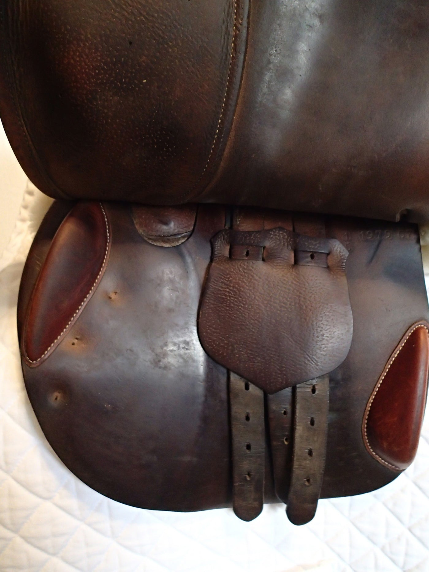 17" Butet Saddle - 2007 - C Seat - 1.5 Flaps - 4.5" dot to dot