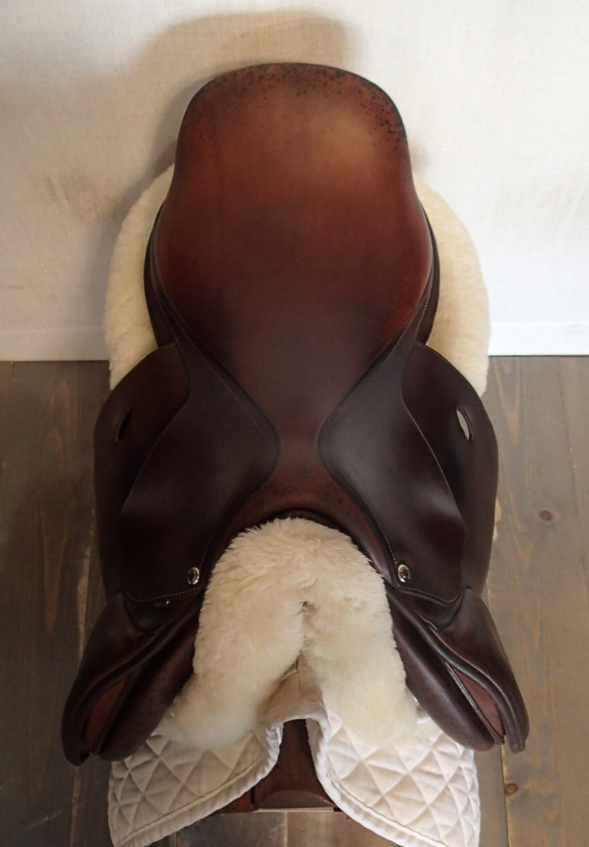 17" Butet Saddle - 2007 - C Seat - 1.5 Flaps - 4.5" dot to dot