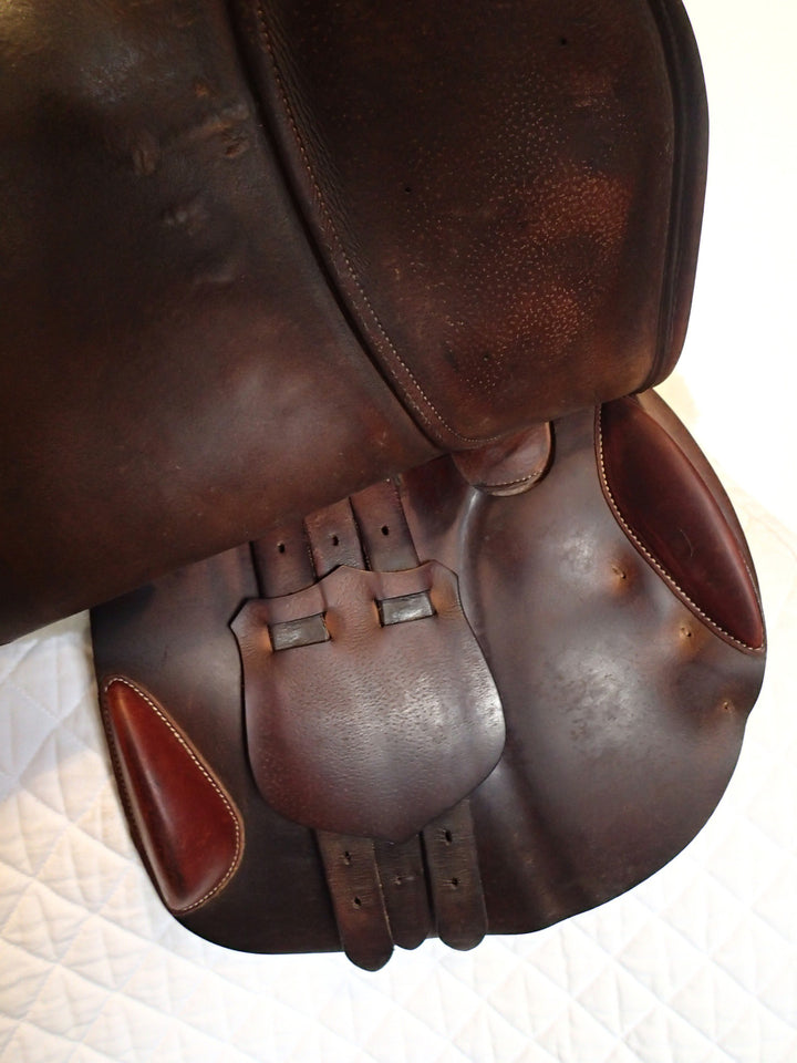 17" Butet Saddle - 2007 - C Seat - 1.5 Flaps - 4.5" dot to dot