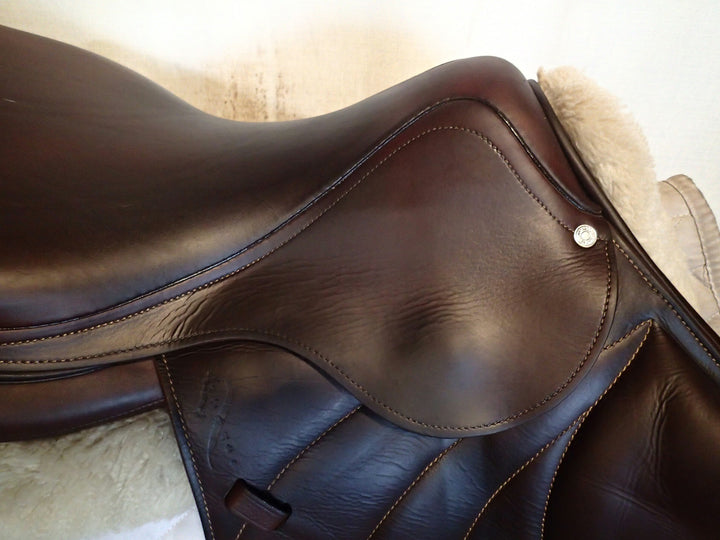18" Antares Contact Monoflap Saddle - Full Buffalo - 2019 - 3AA Flaps - 4.75" dot to dot
