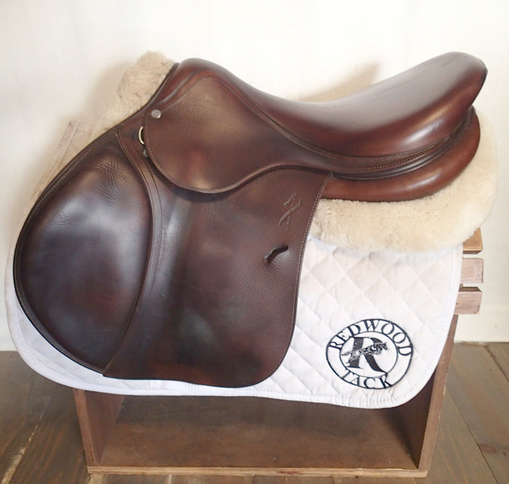 17.5" Antares Classique Saddle - 2014 - 3AA Flaps - 4.5" dot to dot