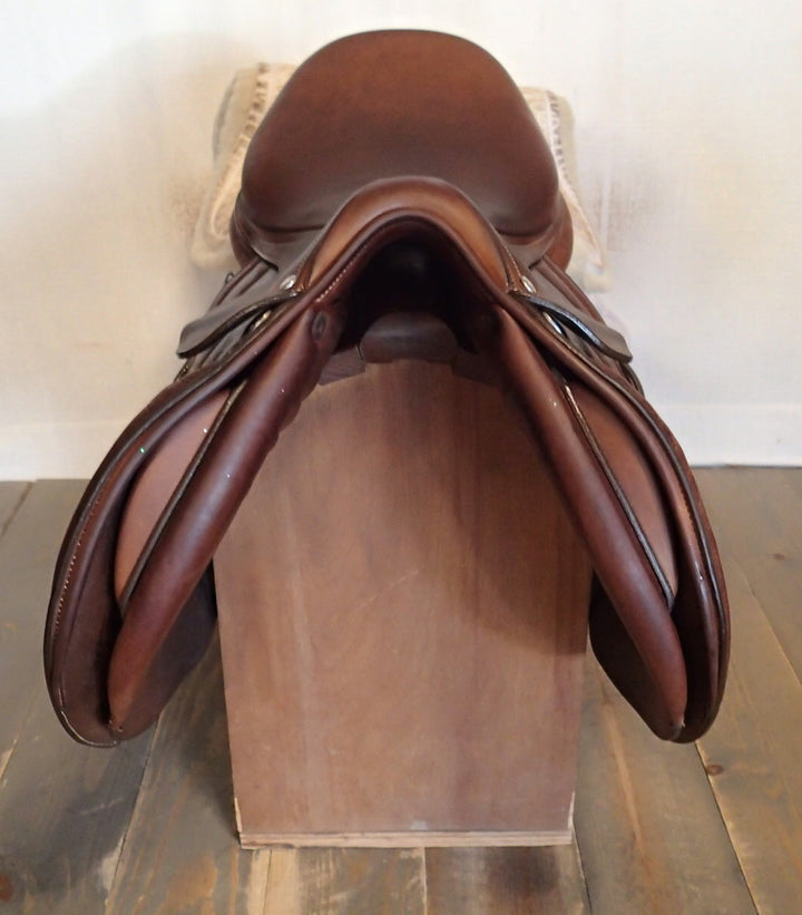 17" Butet Premium Saddle - Full Calfskin - 2023 - L Seat - 2C Flaps - 4.25" dot to dot
