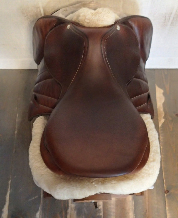 17" Butet Premium Saddle - Full Calfskin - 2023 - L Seat - 2C Flaps - 4.25" dot to dot