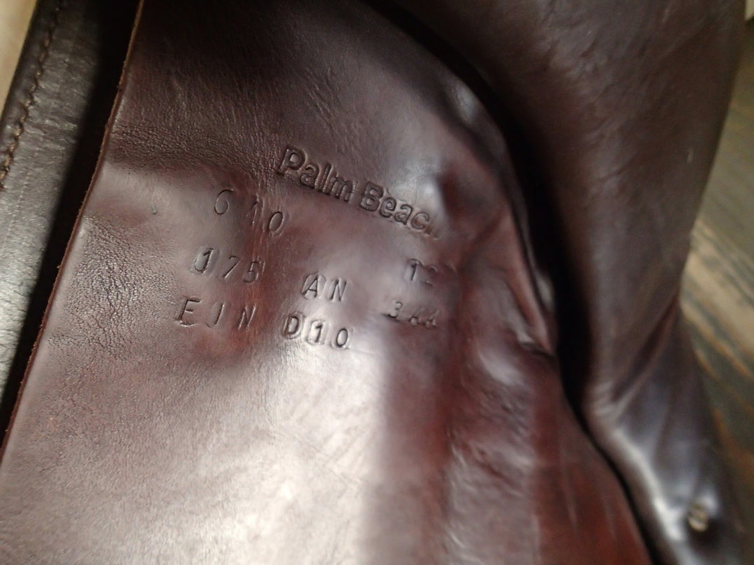 17.5" Voltaire Palm Beach Saddle - Full Buffalo - 2012 - 3AA Flaps - 4.75" dot to dot - FIN Panels