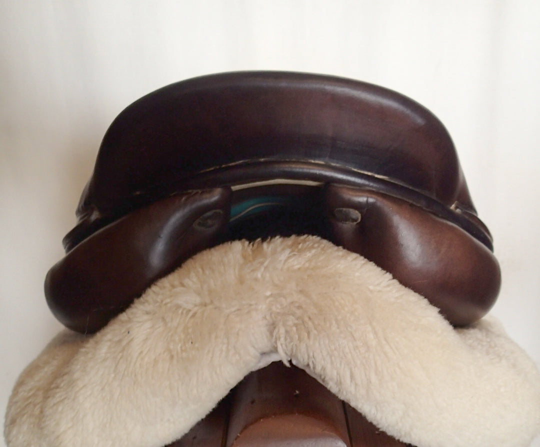 17.5" Voltaire Palm Beach Saddle - Full Buffalo - 2012 - 3AA Flaps - 4.75" dot to dot - FIN Panels