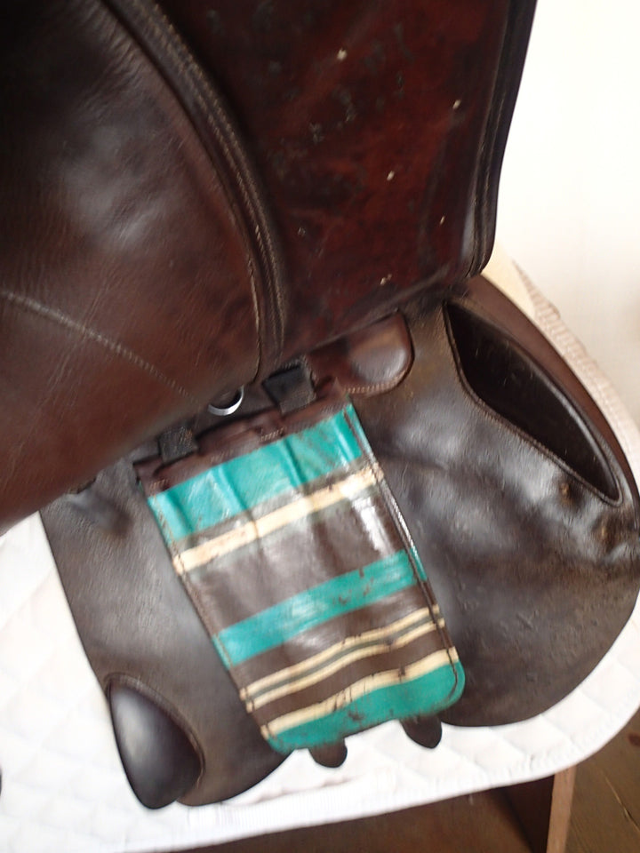17.5" Voltaire Palm Beach Saddle - Full Buffalo - 2012 - 3AA Flaps - 4.75" dot to dot - FIN Panels