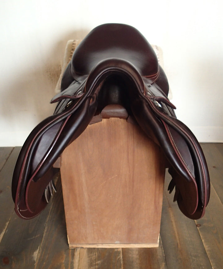 17" Devoucoux Biarritz Lab Saddle - Full Buffalo - 2021 - 2 Flaps - 4.5" dot to dot