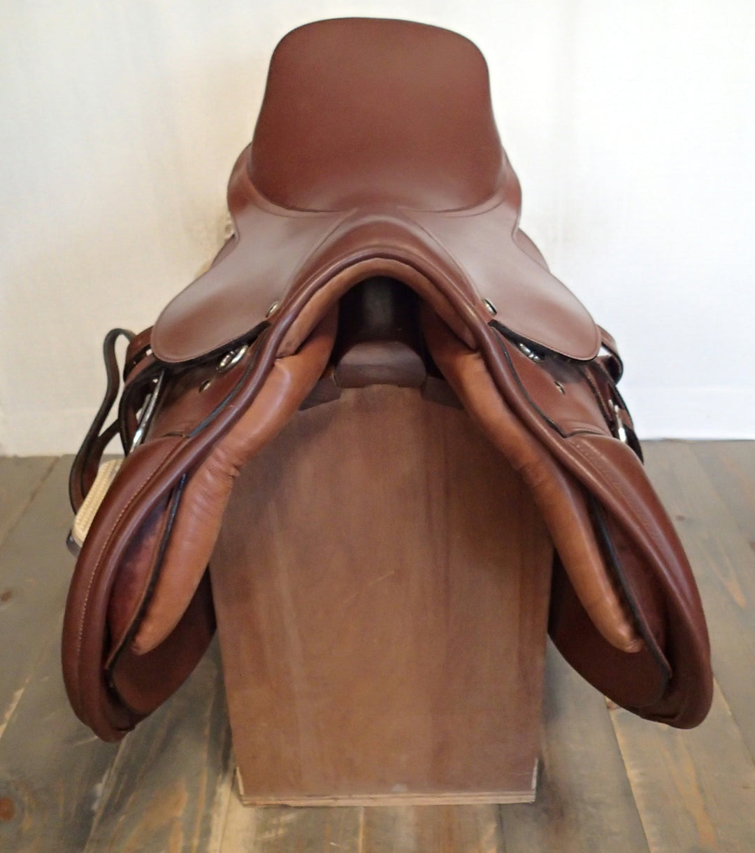 17.5" Stateline Tack Close Contact Saddle - Complete Package!  NEW!