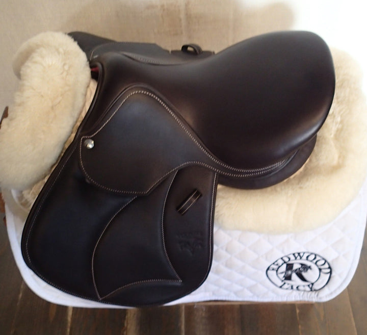 14.5" Voltaire Welli Saddle - Full Buffalo - 2022 - 000A Flaps - 5" dot to dot - XFIN Panels