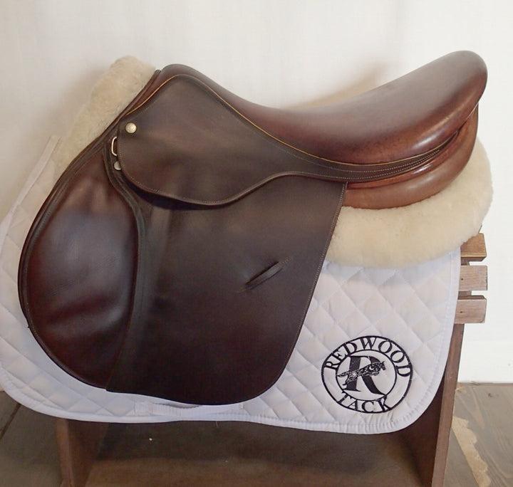 18.5" Luc Childeric Model M Saddle - 2002 - 2.5 Flaps - 4.75" dot to dot