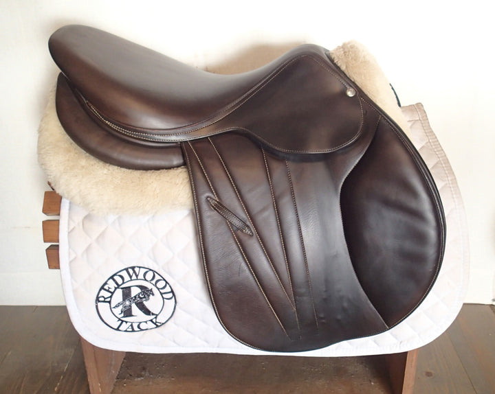17.5" Butet Premium Saddle - Full Calfskin - 2021 - L Seat - 2.25L Flaps - 4.25" dot to dot (932)
