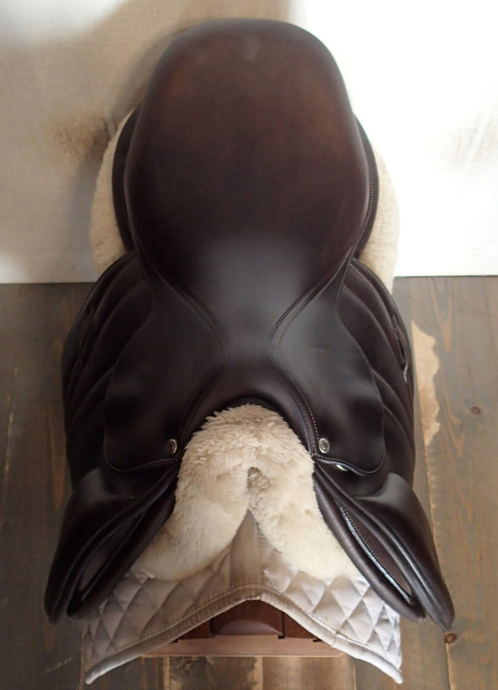 17.5" Butet Premium Saddle - Full Calfskin - 2021 - L Seat - 2.25L Flaps - 4.25" dot to dot (932)
