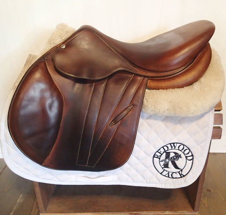 17" Butet Premium Saddle - Full Calfskin - 2022 - L Seat - 2C Flaps - 4.25" dot to dot