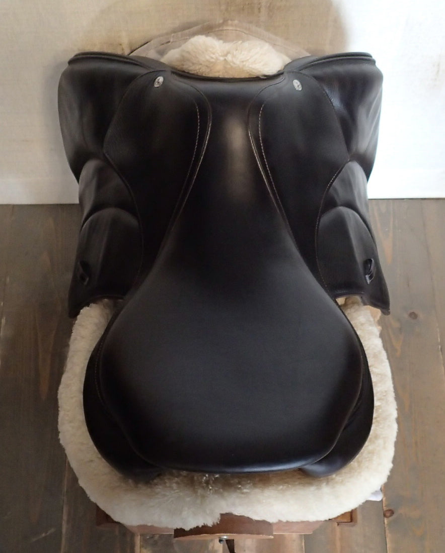 17.5" Voltaire Palm Beach Saddle - Full Buffalo - 2020 - 1A Flaps - 4.75" dot to dot - Pro Panels