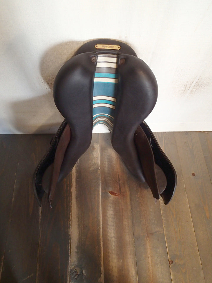 18" Voltaire Palm Beach Saddle - Full Buffalo - 2023 - 2AA Flaps - 4.75" dot to dot - Pro Panels