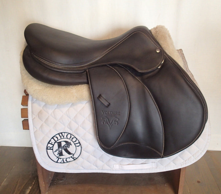 18" Voltaire Palm Beach Saddle - Full Buffalo - 2023 - 2AA Flaps - 4.75" dot to dot - Pro Panels