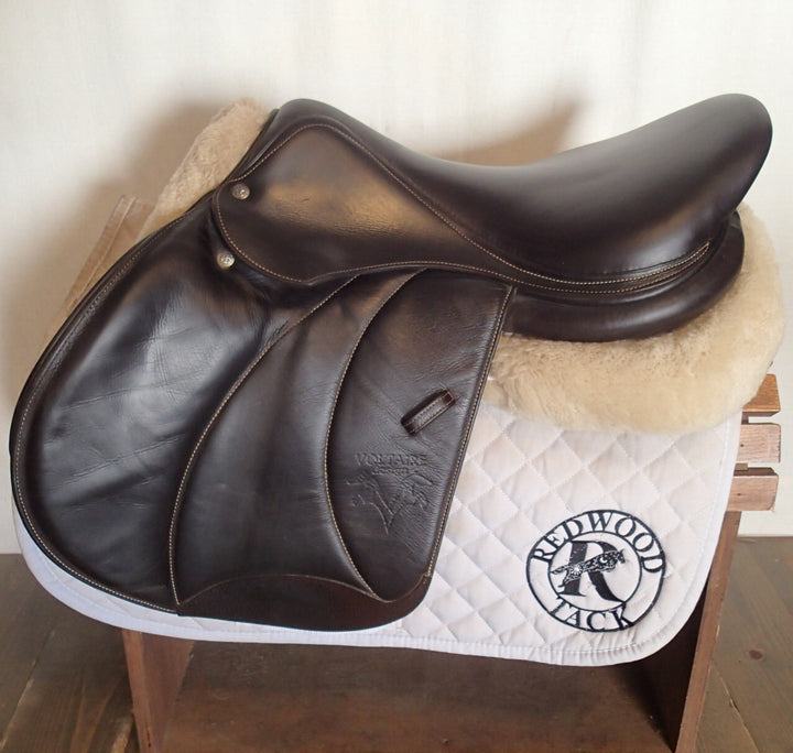 18" Voltaire Stuttgart Saddle - Full Buffalo - 2018 - 3AA Flaps - 4.75" dot to dot - Pro Panels