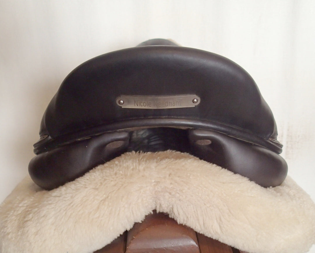 18" Voltaire Stuttgart Saddle - Full Buffalo - 2018 - 3AA Flaps - 4.75" dot to dot - Pro Panels